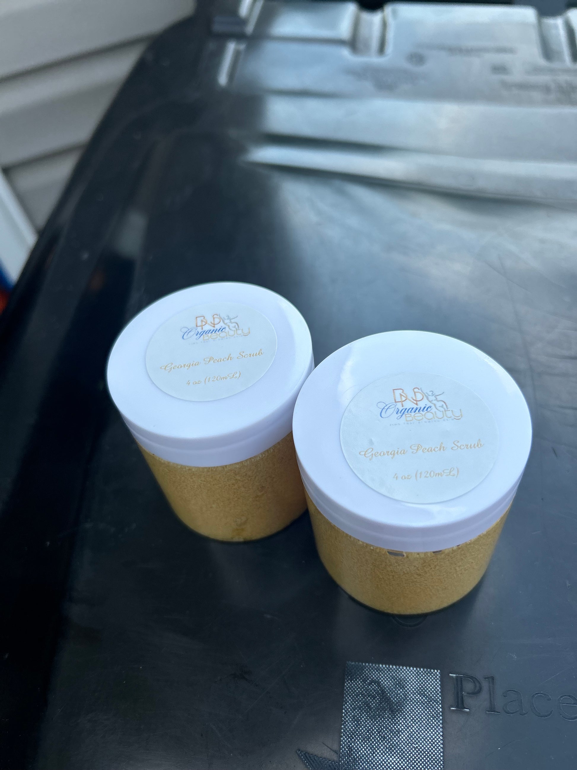 Georgia Peach Scrub